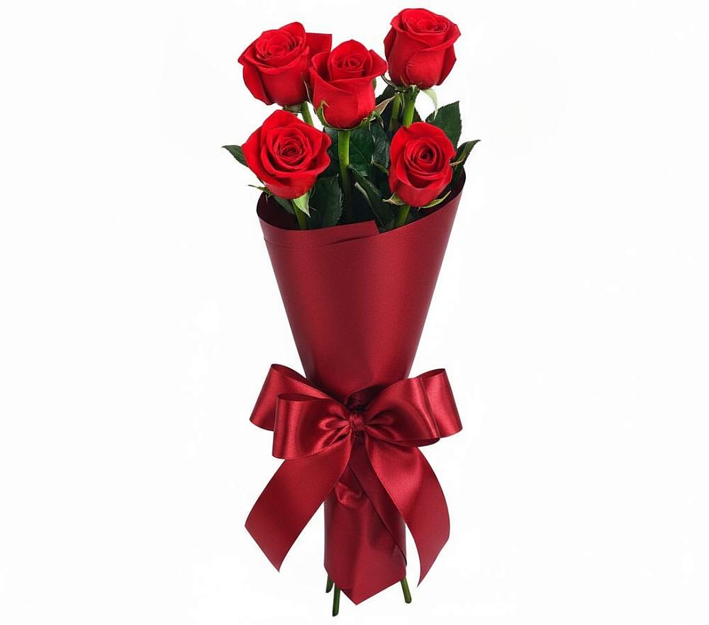 Букет 5 Красных роз Эдлесс Лав в Назии