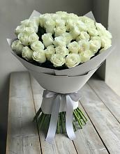 Букет 35 Белых роз в Назии