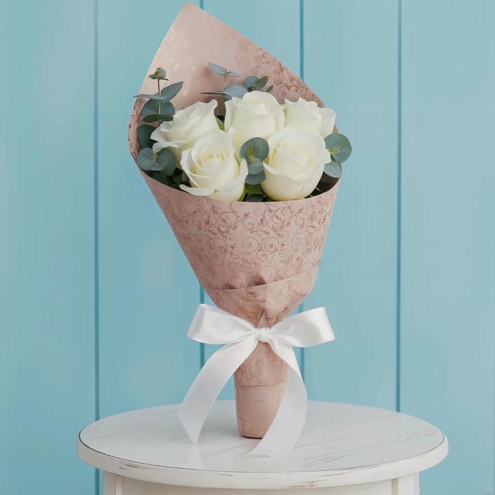 Букет цветов из: Розы в Назии