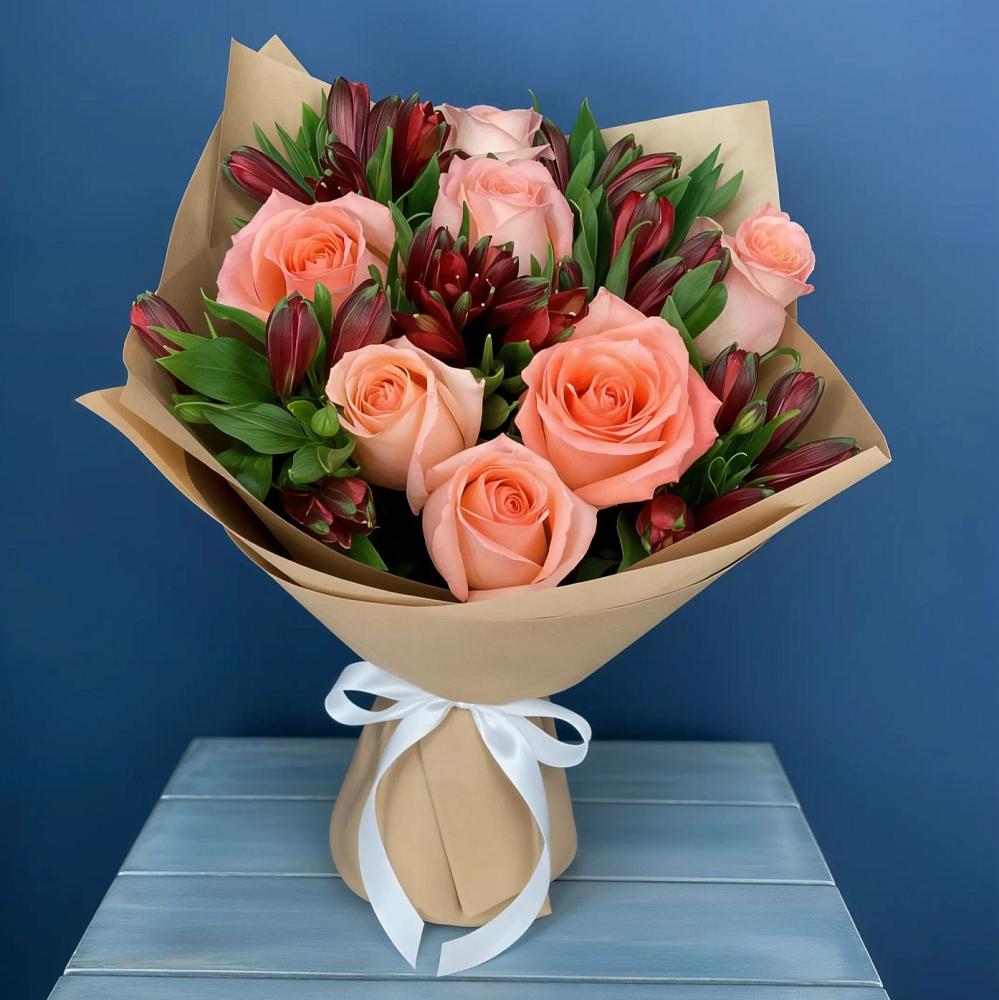 Букет цветов из: Розы и Альстромерии в Назии