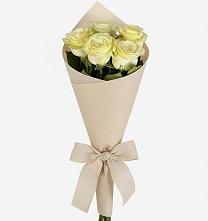 Букет цветов из:  Розы в Назии