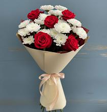Букет цветов из:  Розы и Хризантемы в Назии