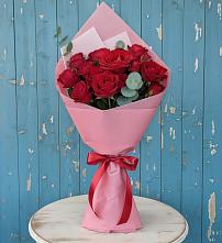 Букет цветов из:  Розы в Назии
