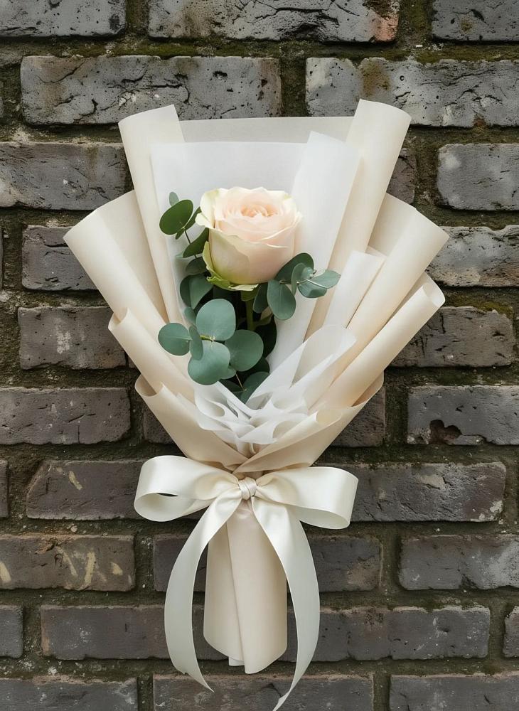 Букет цветов из: Розы в Назии