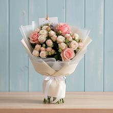 Букет цветов из:  Розы #REPLACE_PRED# Назии