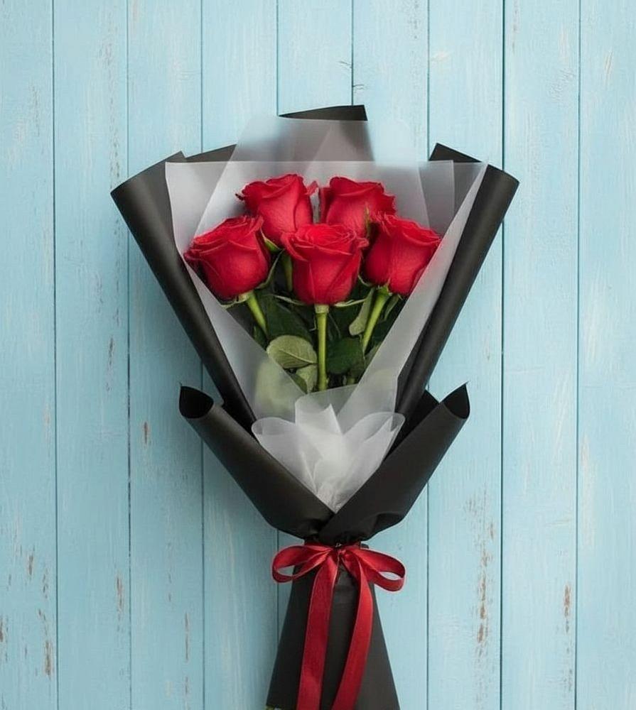 Букет цветов из: Розы в Назии