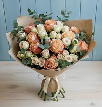 Букет цветов из:  Альстромерии и Розы #REPLACE_PRED# Назии