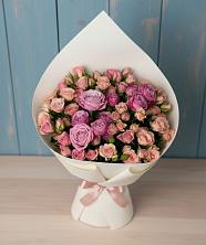 Букет цветов из:  Розы в Назии